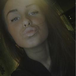 AdelinaMaleva's profile picture. Trabajo en un bar y me encanta viajar