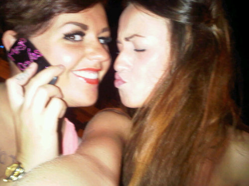 Heatherohara_'s profile picture. 