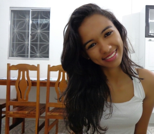 Brazilian, Aquarian and happy! Training my English in this bio. (: since: 05/01/2010