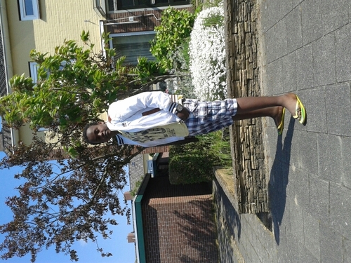 Hi , #16Year Favourite Things ' Music/Soccer/BasketBal/Dance/Drinking... Byby... Ooh almost forget .. Don't Forget To #Followx ☆_★