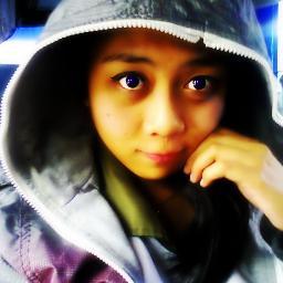 juz a girl that alwyz want to b heppy wit some frenz.......
N hve a heppy ending of life :)