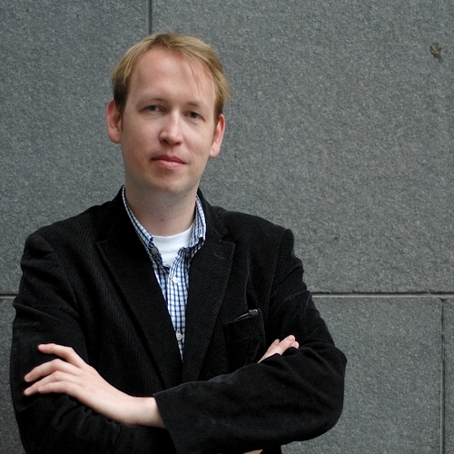 Co-founded @Artflakes & @Modomoto_de, „read-only“ most of the time.
