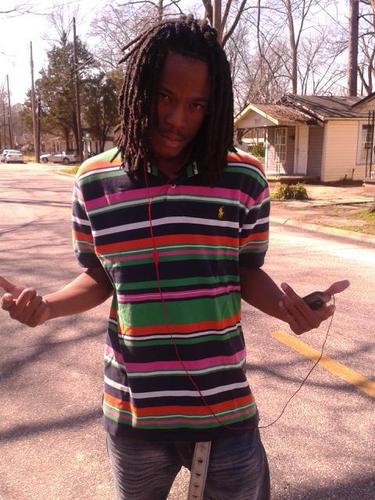 My name is Leonard Mitchell and I'm 22 years old. I make beats.