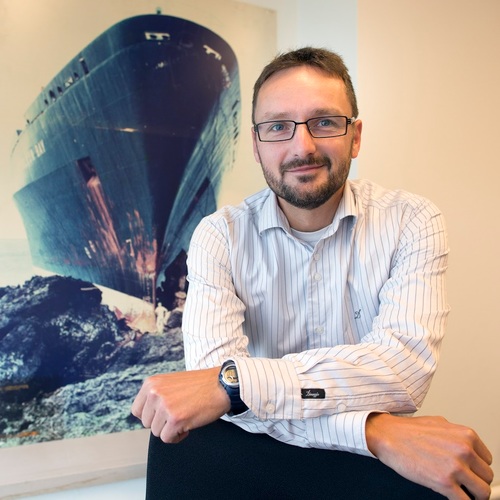 Supply chain and BPM consultant.
