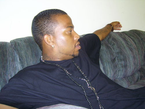 Follow me ill lead the way!! Nd if ya bitch missing she mite be with me!!!
