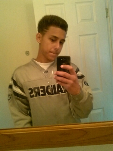 pretty_boii01's profile picture. 