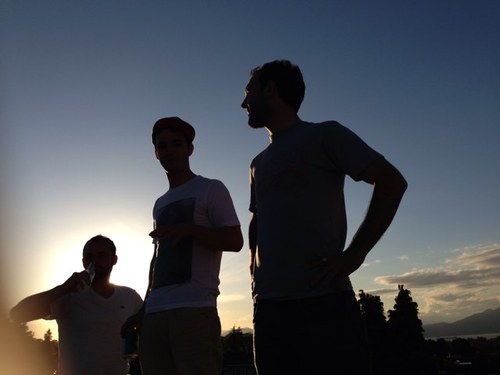 NotpettyTom's profile picture. Not free falling
Not learning to fly
I will back down
Do come around here some more
Dont pass me the joint, because I wont get to the point
Do dont me like that