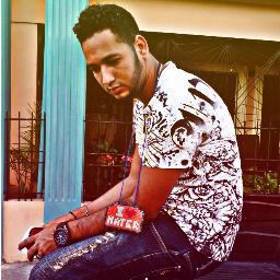 productor y cantante de musica urbana, nacido en La Romana Rep. Dom. el 26 de junio del 1990, nombre verdadero Leyner Baez............dueño de RC Record