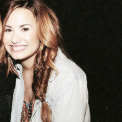 segue : feellike15 . †Stay Strong Like Demi†