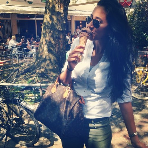Co-Founder of Fiestah. Foodie + Globe trekker, 52 countries and counting.