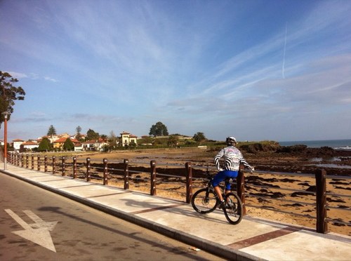 pedrinmiguel27's profile picture. 