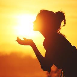 Just a girl, tweeting what life is like from my perspective. I follow back!