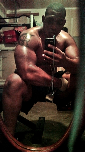 6'7 317 lb animal, aspiring pre k fitness teacher, #collegeboy if you wanna get to know me hmu and fwm