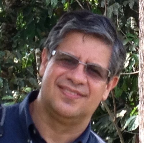Church of The Nazarene / Iglesia del Nazareno. Following Christ with all my heart. Siguiendo a Cristo con todo mi corazón