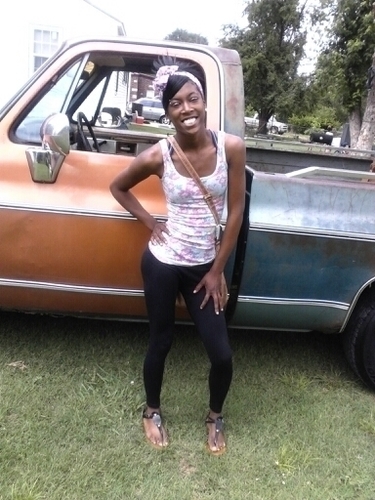 IF iT Aint Bwt Dede ,Yu Cn KissMyAss