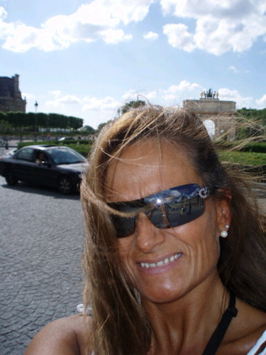 Sol_1966's profile picture. Naci en Buenos Aires, vivo en Salta. Trabajo en el Gobierno de la Provincia de Salta.