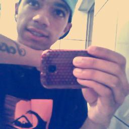 se a vida fosse bela todo dia teria sol, todo mar teria onda, toda musica seria reggae, toda fumaça faria a cabeça °° Bob MarLey