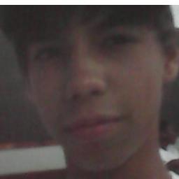 sou servo do Deus aquele que busca primeiro o reino de Deus aquele que clama pela nossa terra chamada brasil sou douglas e sou servo de Deus.