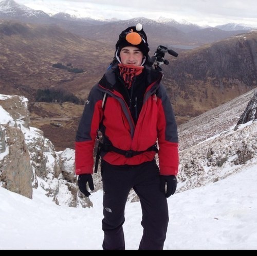 onecammybear's profile picture. 'The greatest danger for most of us is not that our aim is too high and we miss it, but that it is too low and we reach it.'