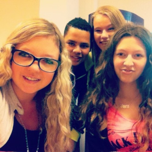 ik hou van eten° whapp vraag maar x •insta; amyykusjee_x • Love my friends ♥♥ • best friends with ciska ♥