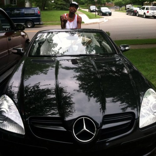 CharlesLucasze's profile picture. Rap Artist/Entrepreneur #GQCITY #MONEYHOGGS #BLACKWALLSTREET Email: CharlesLucaszeBooking@gmail.com Signed to @ComptonMenace label: MoneyHoggs