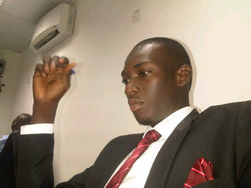 A lawyer||A Poet||A song  writer||Ask me for d Rest.