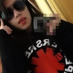 Rock n' roll na veia.. u.u
 Se não gosta... F### - se ;D
OBS: só sigo amigos e Soldiers de volta =*
