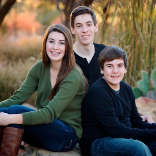 Born in Portugal, grew up in Massachusetts, now living in Texas