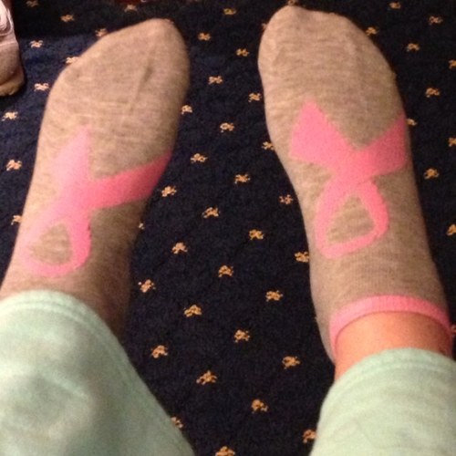 mydivinecrystal's profile picture. 