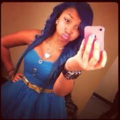 Hi willow babaydoll Star Bahja  NickiMinaj Paige we bare all #Single follow us we follow back and follow the BU page @ThemSexyChicks :)