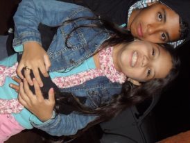 Sou uma menina humilde e com responsabilidades..Alegres e com muita vontade de viver tudo o que for possivel.