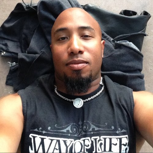 Irie71's profile picture. 