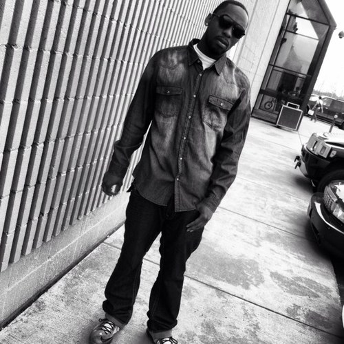 s/0 my lil bro @mrbicenten hooper for marquette... #teamFALCONS #TEAMLAKERS..#Instagram & #soundclick : DENNISthaMENACE87 #musichead #producer #dreamchaser
