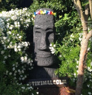 Overcrowded on Easter Island. Relocated to @RevsLboro's beautiful garden.. #LovingLife