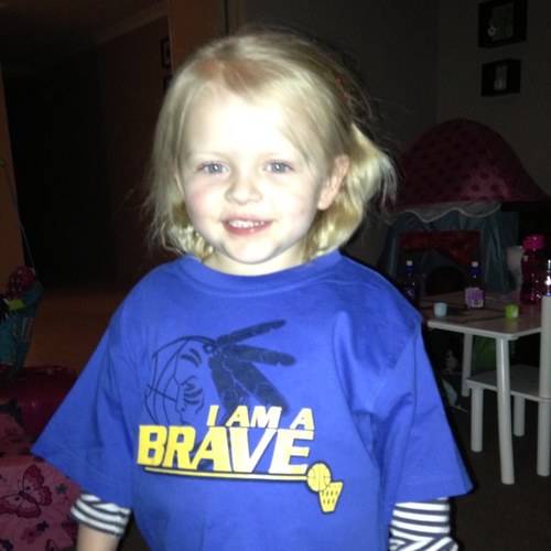 Bendigo braves PG, has three girls named Emme, Addi  and Eden with my wife Chloe! love them too bits and love all sport! Michael jordan!