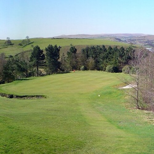 Situated on the outskirts of Littleborough, described as 'a hidden gem'. Play golf for £450 per year
