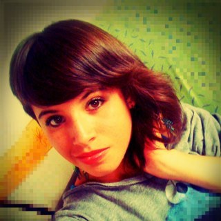 Musica/Libros/Poemas/Dibujos/Fotografia... Creativa/Loca/Enojona/Chistosa/Piromaniaca...♥♥♥!!