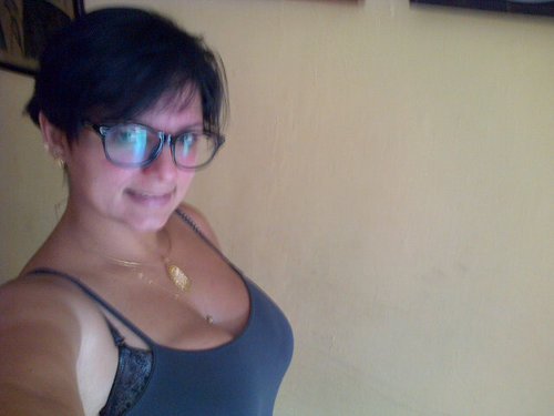 thabata40's profile picture. 