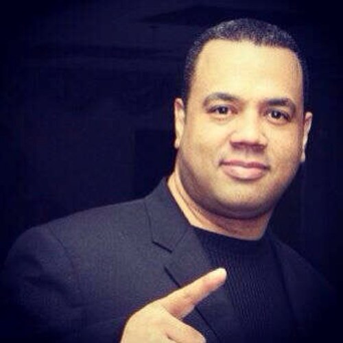 ericdiaz____'s profile picture. Dad. Streaming problem solver. Social Media Marketing, Networking & Promotions. Food aficionado! 
**Opinions are my own**