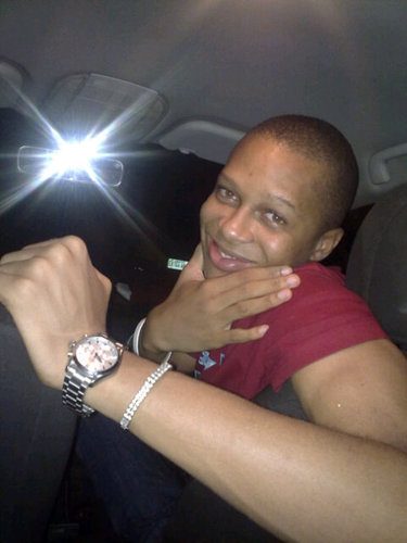 Cool… Loving… Outstanding!™ ♥ 
Sports Enthusiast and Strong Arsenal Gooner!

Producer/Presenter of Sports Grandstand