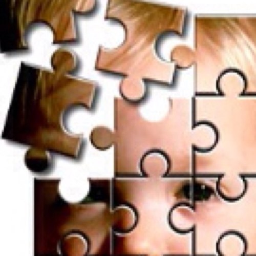 ‏‏متخصص في مجال التوحد و الاضطرابات السلوكية و اعمل في خدمة اطفال التوحد
و هنا لمساعدة أسرهم و تقديم الاستشارات للمتخصصين و المهتمين بالتوحد