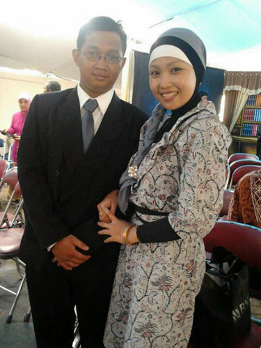 ADNAWAHYUS's profile picture. 