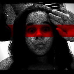 Vooc tem esse dom de fazer milhões de pessoas felizes apenaas com uum sorriso ;~ @Lua_blanco 3