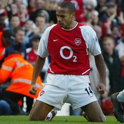 Hardcore AFC fan, will follow back all football fans who follow me, I only tweet about AFC and football in general
