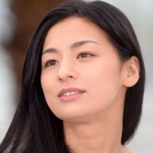 あきよし Sur Twitter Mother見終わった 色んなお母さんがいて 泣けたなー 田中裕子のお母さん役 儚げで泣けた オノさんの最後のセリフ 私を死刑にしてください には子育てシーンとか思い出して 涙吹き出た いろんな役をしてるの もっともっと見