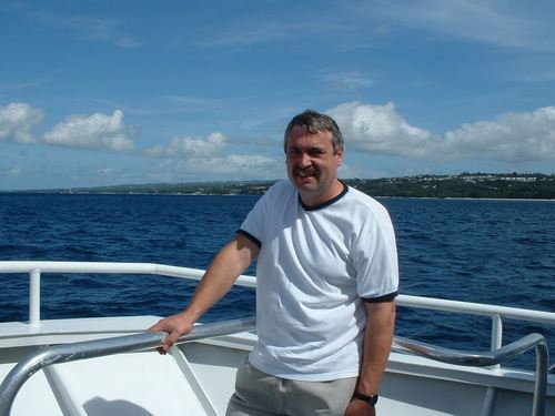 joolsthewolf's profile picture. Grumpy old sod!