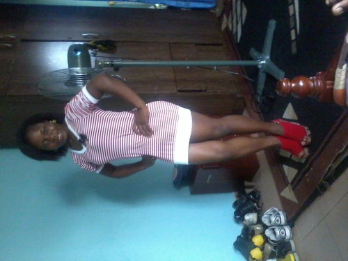 Am a luvly person,social,well behaved,luv hanging out with my friends, i am the last born of my parents. i hate gossips, and i am contended with what i have.