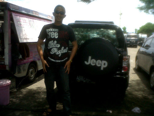 Menerima pembuatan bak truk,perpanjangan bak truk,center sasis,center gardan,center hes,ganti topi palek,sok bumbungan,pembuatan tralis,pagar,kanopi,dll.