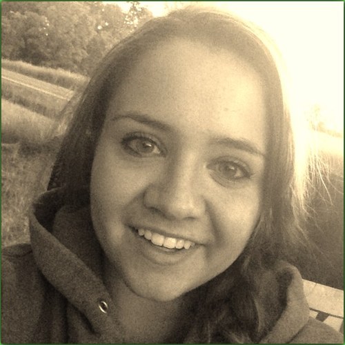 Casitaa's profile picture. Strawberries, mangos and grapes are a few of my favorite things....well besides running, javelin and my kiwi!! 
❤