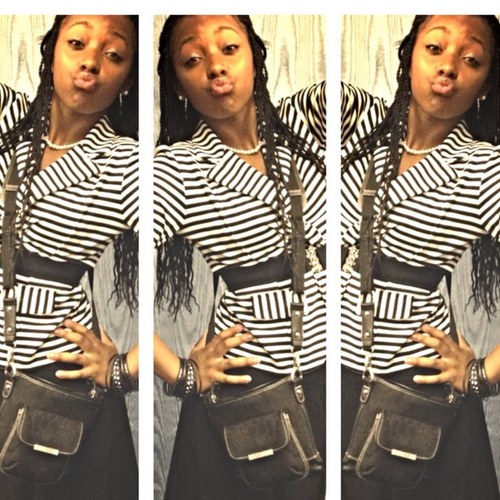 _BeingMhe's profile picture. Basketball is my life Thuggin it out Single✌ *HUMBLE S/O to all my boss followers
            
             @ The Alter W/ Spalding